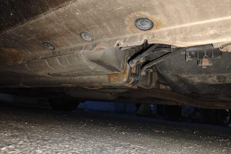 Used FAW Weizhi V5 2014 1.5L Manual Elite Model Chassis Rear Left