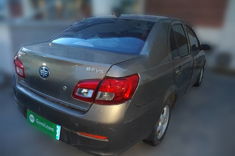 Used FAW Weizhi V5 2014 1.5L Manual Elite Model Rear Right 45 Deg