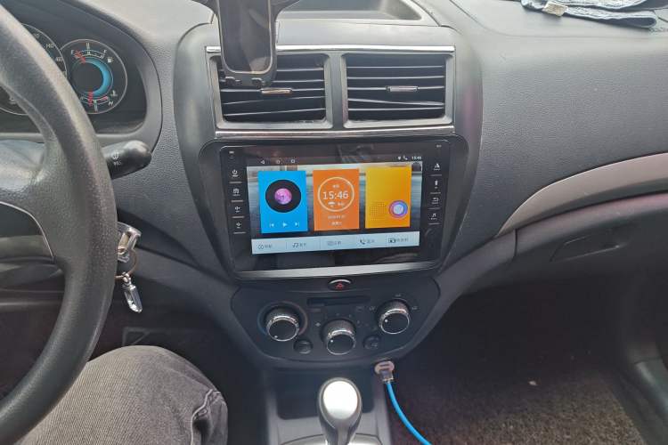 Used FAW Weizhi V5 2015 1.5L Automatic Standard Edition Audio And AC Panel
