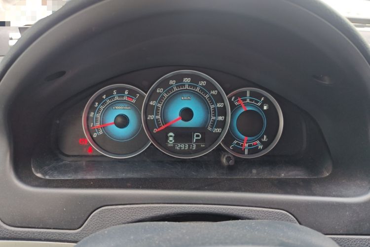 Used FAW Weizhi V5 2015 1.5L Automatic Standard Edition Instrument Cluster