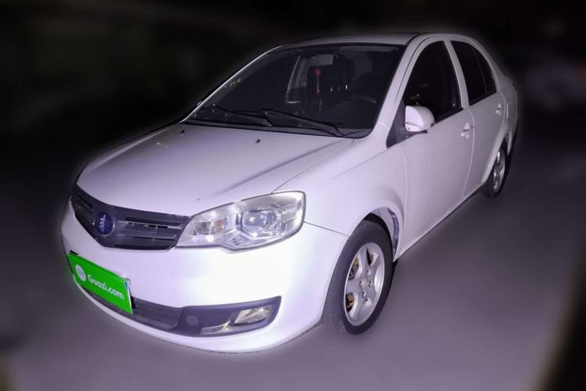 Used FAW Weizhi V5 2015 1.5L Automatic Elite Model Front Left 45 Deg