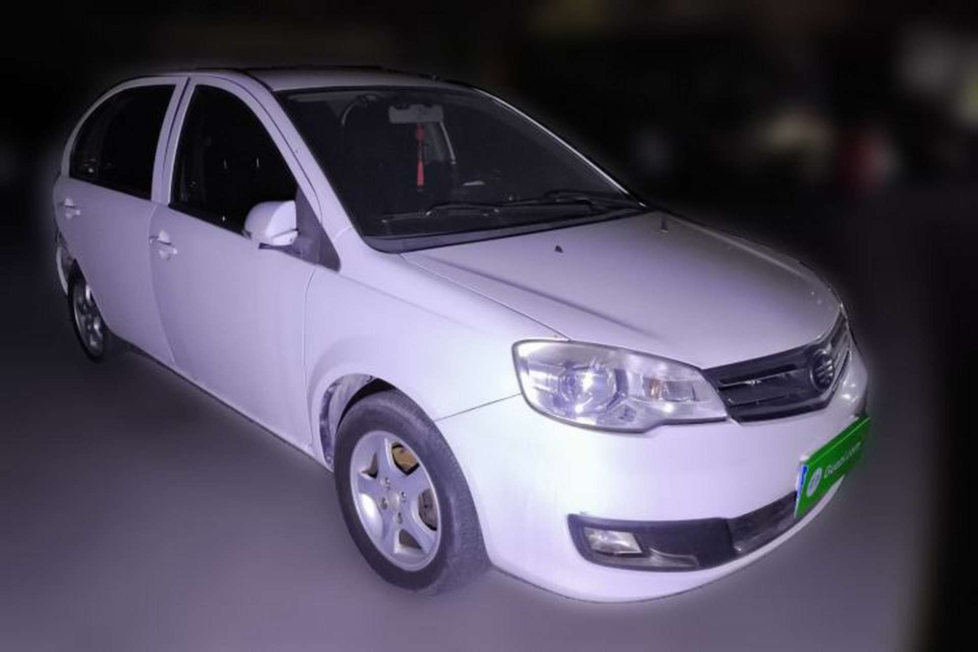 Used FAW Weizhi V5 2015 1.5L Automatic Elite Model Front Right 45 Deg