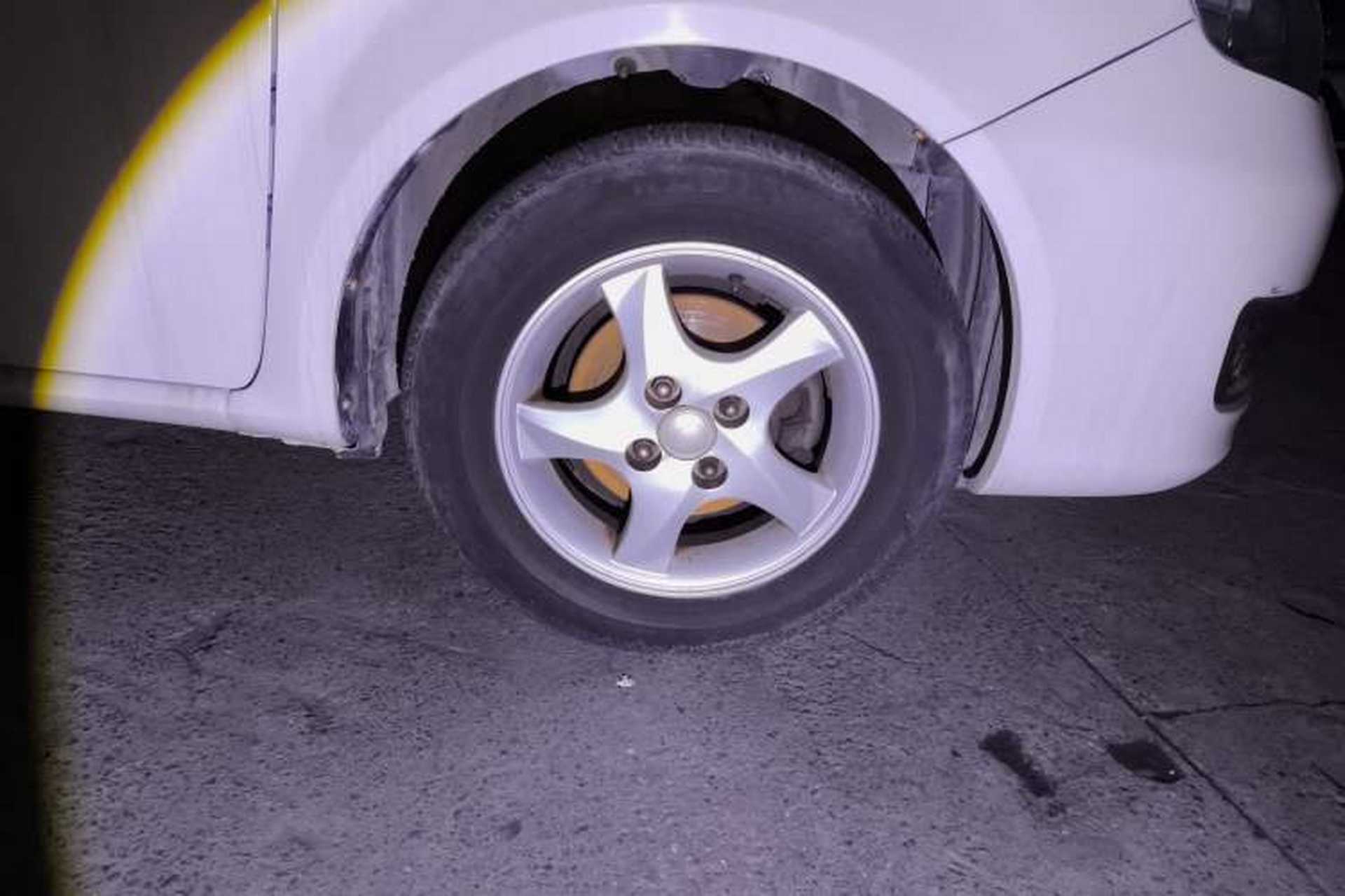 Used FAW Weizhi V5 2015 1.5L Automatic Elite Model Right Front Wheel Hub