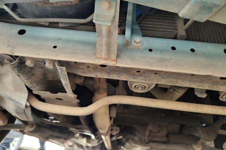 Used FAW Xiali 2008 N3+ 1.0L Sedan Chassis Front