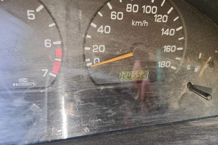 Used FAW Xiali 2008 N3+ 1.0L Hatchback Odometer Close Up