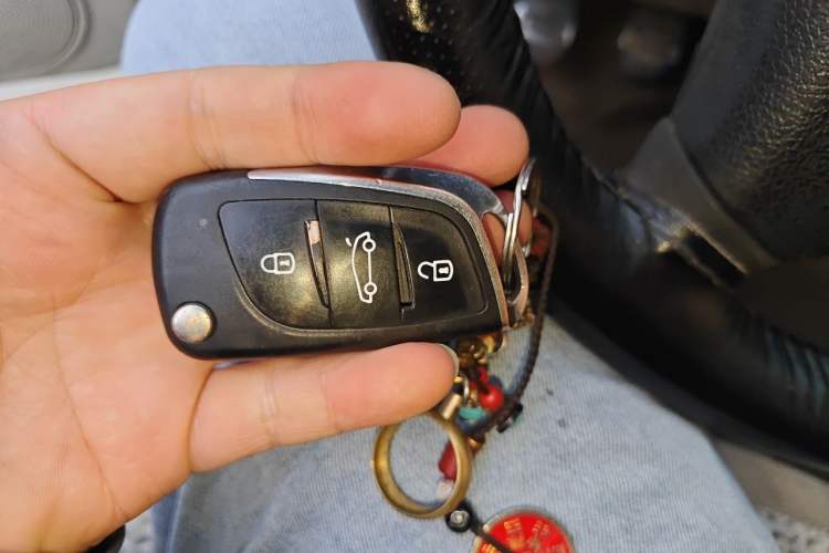 Used FAW Xiali 2008 N3+ 1.0L Hatchback Vehicle Key