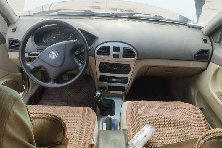 Used FAW Xiali 2008 N3+ 1.0L Sedan with Power Steering Center Console