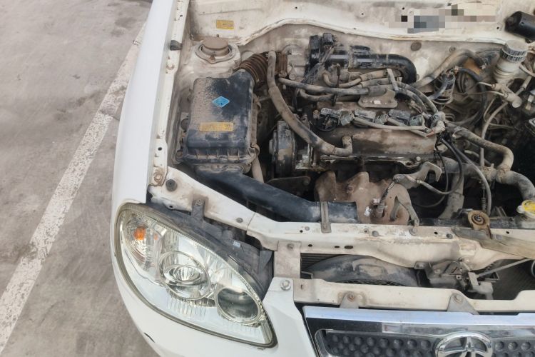 Used FAW Xiali 2008 N3+ 1.0L Sedan with Power Steering Engine Bay Right