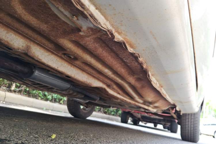 Used FAW Xiali 2010 A+ 1.0L Hatchback – Beijing Exclusive Model Chassis Front Left