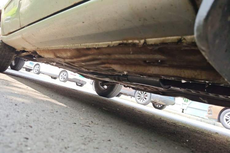 Used FAW Xiali 2010 A+ 1.0L Hatchback – Beijing Exclusive Model Chassis Front Right