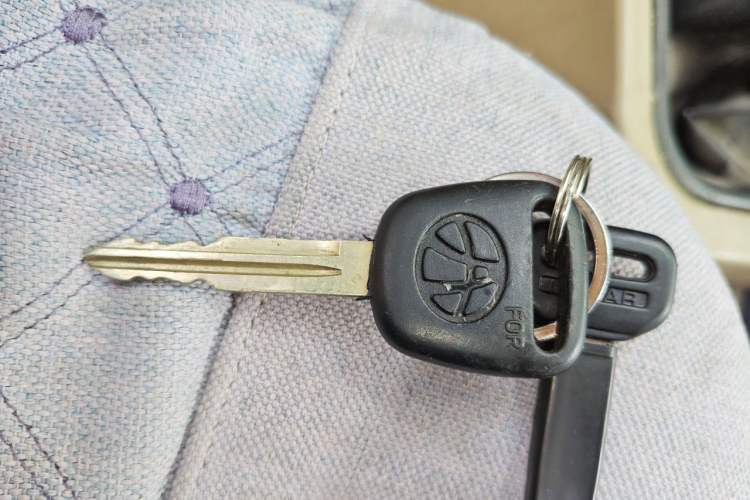 Used FAW Xiali 2010 A+ 1.0L Hatchback – Beijing Exclusive Model Vehicle Key
