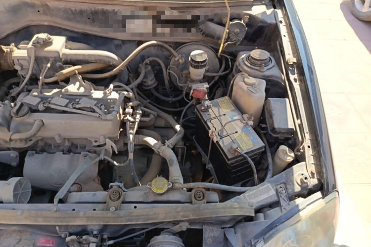 Used FAW Xiali 2011 A+ 1.0L Sedan (Air-Conditioning Not Included) Engine Bay Left