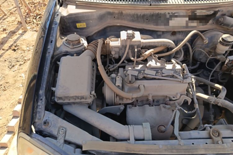 Used FAW Xiali 2011 A+ 1.0L Sedan (Air-Conditioning Not Included) Engine Bay Right