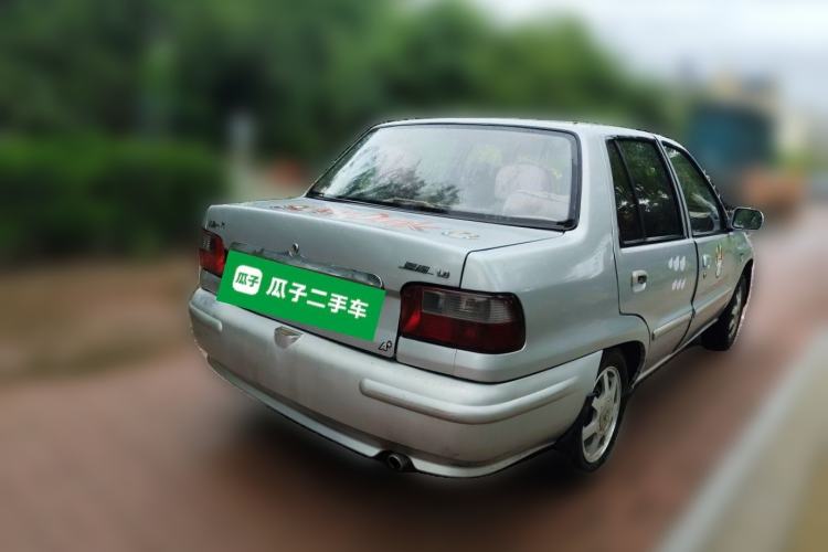 Used FAW Xiali 2011 A+ 1.0L Sedan Rear Right 45 Deg