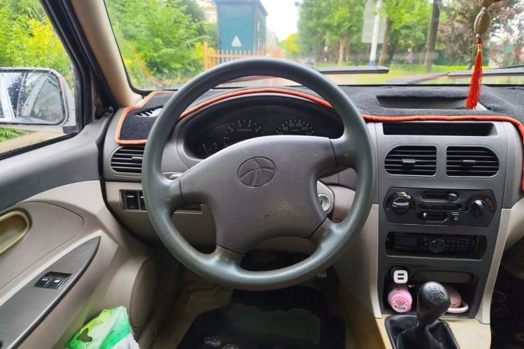 Used FAW Xiali 2011 A+ 1.0L Sedan Steering Wheel