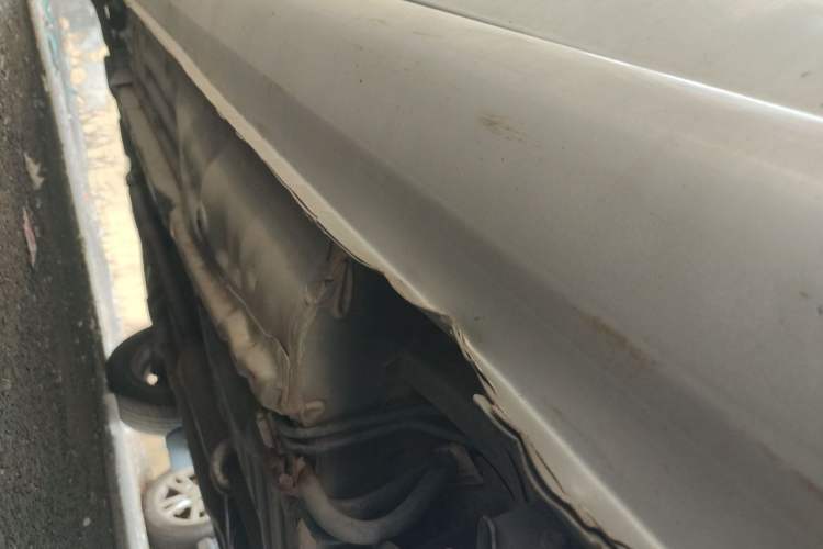 Used FAW Xiali 2011 A+ 1.0L Hatchback (Air-Conditioning Not Included) Chassis Rear Left