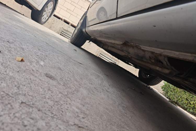 Used FAW Xiali 2011 A+ 1.0L Sedan Chassis Rear Left