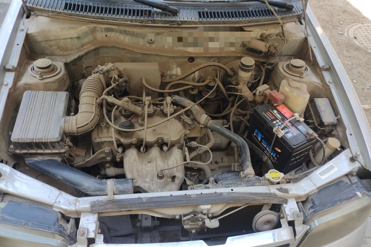 Used FAW Xiali 2011 A+ 1.0L Hatchback (Air-Conditioning Not Included) Engine Bay
