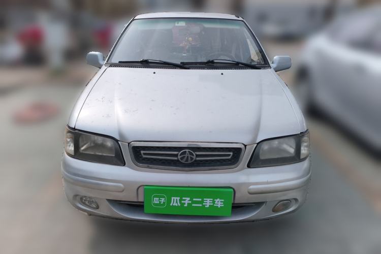 Used FAW Xiali 2011 A+ 1.0L Hatchback Front