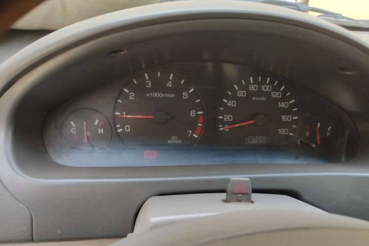 Used FAW Xiali 2011 A+ 1.0L Hatchback (Air-Conditioning Not Included) Instrument Cluster