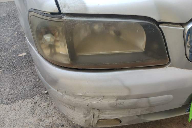 Used FAW Xiali 2011 A+ 1.0L Hatchback (Air-Conditioning Not Included) Right Front Headlight