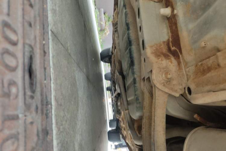 Used FAW Xiali 2011 A+ 1.0L Hatchback Chassis Rear