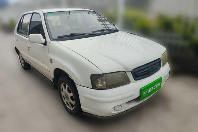 Used FAW Xiali 2011 A+ 1.0L Hatchback Front Right 45 Deg