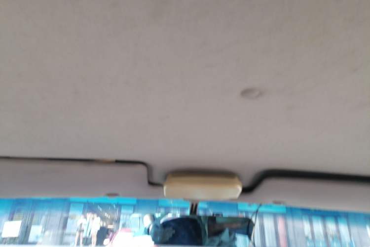 Used FAW Xiali 2012 N3 1.0L Hatchback – Practical Model Headliner