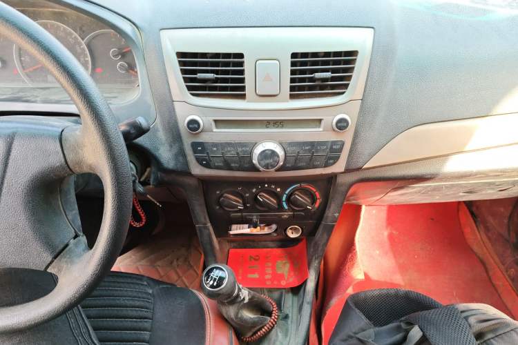 Used FAW Xiali 2012 N3 1.0L Sedan Base Model Audio And AC Panel