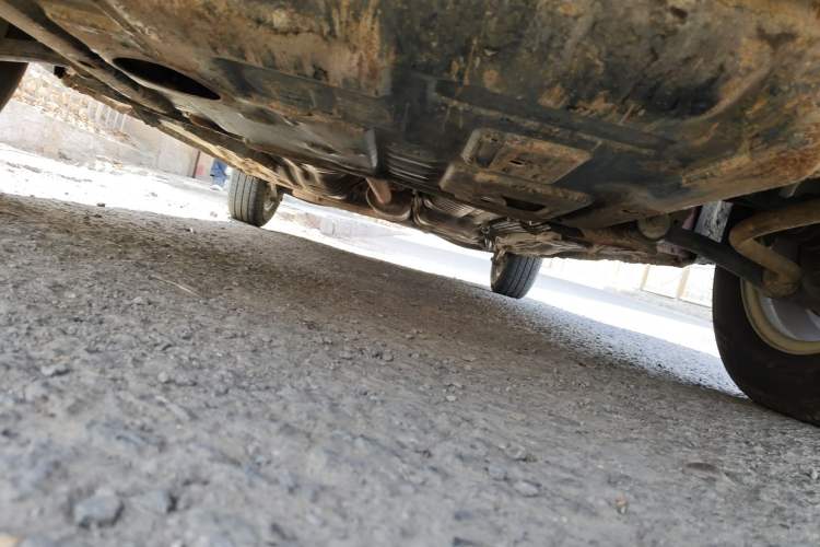 Used FAW Xiali 2012 N3 1.0L Sedan Base Model Chassis Front