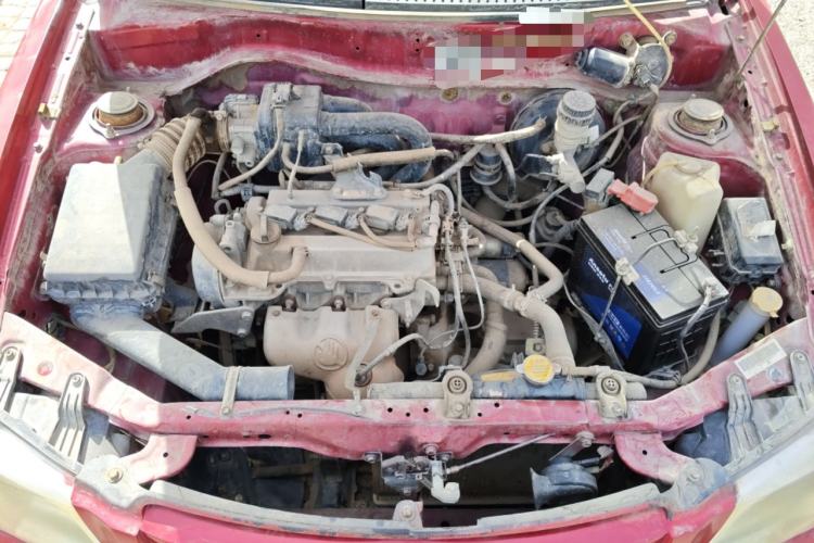 Used FAW Xiali 2012 N3 1.0L Sedan Base Model Engine Bay