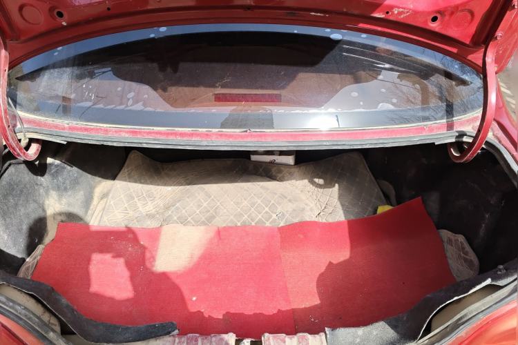 Used FAW Xiali 2012 N3 1.0L Sedan Base Model Trunk