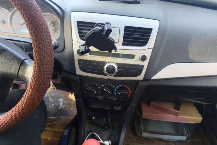 Used FAW Xiali 2012 N3 1.0L Sedan - Practical Model Audio And AC Panel