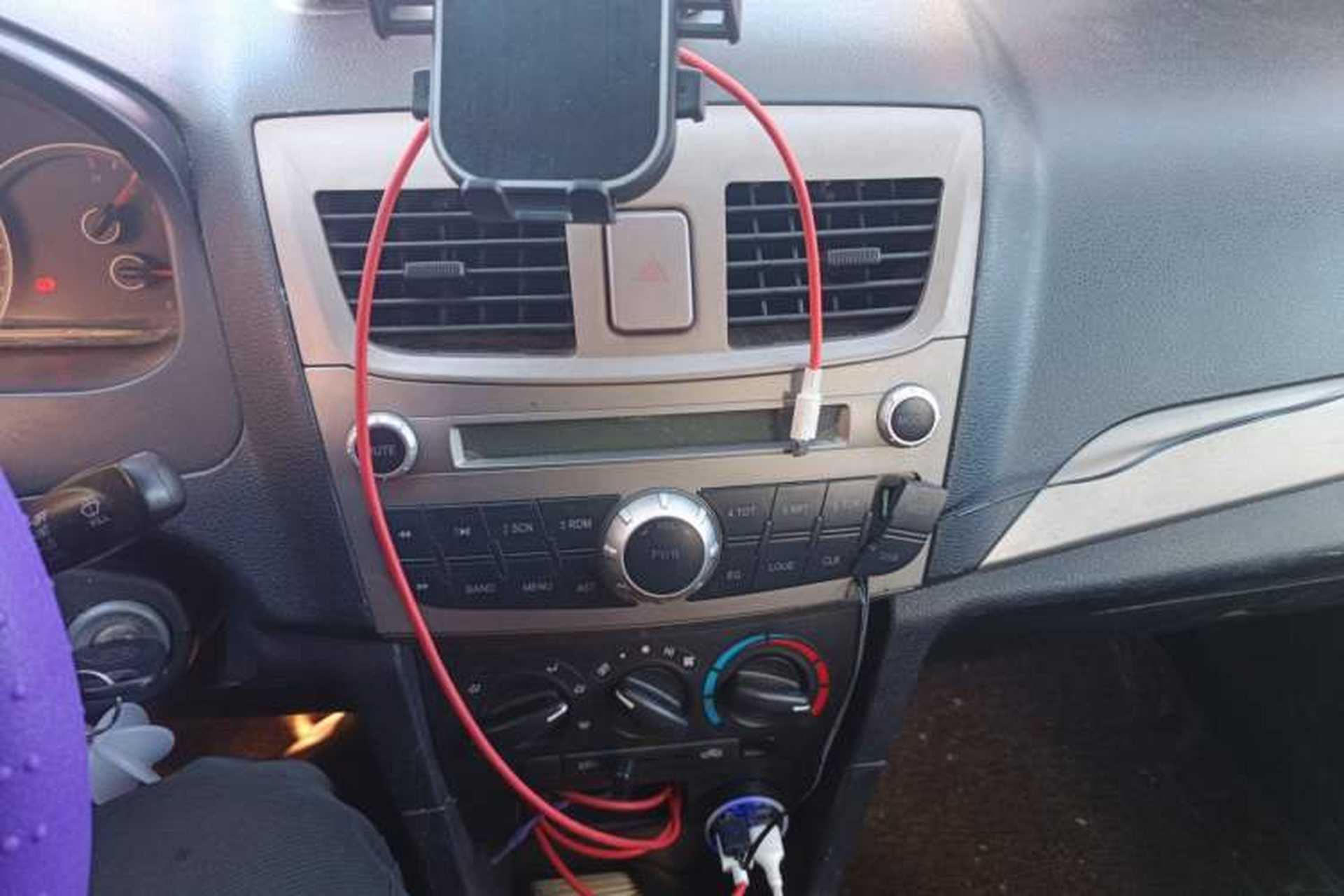 Used FAW Xiali 2012 N3 1.0L Sedan - Practical Model Audio And AC Panel