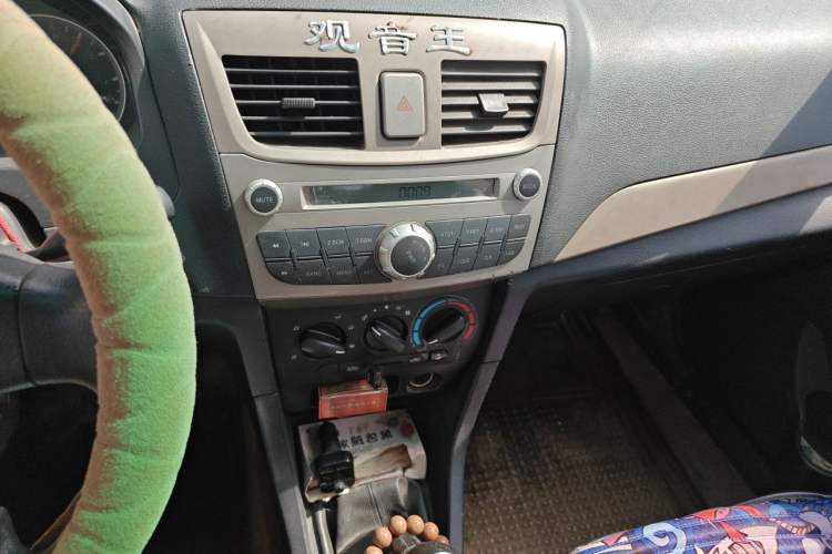 Used FAW Xiali 2012 N3 1.0L Hatchback Standard Model Audio And AC Panel