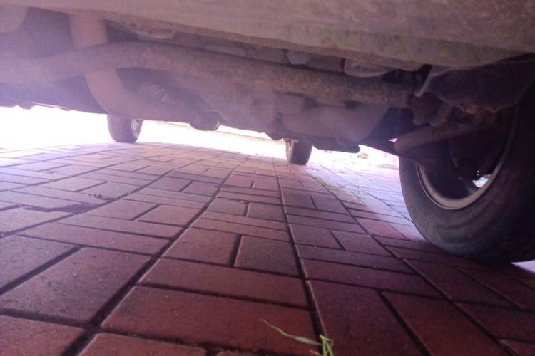 Used FAW Xiali 2012 N3 1.0L Sedan Comfort Model Chassis Front