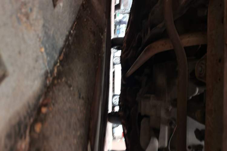 Used FAW Xiali 2012 N3 1.0L Sedan Base Model Chassis Front