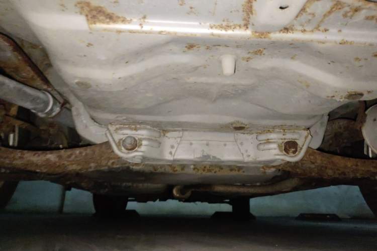 Used FAW Xiali 2012 N3 1.0L Sedan Comfort Model Chassis Rear