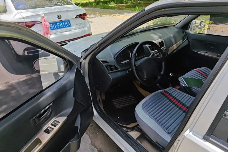 Used FAW Xiali 2012 N3 1.0L Sedan - Practical Model Driver Seat