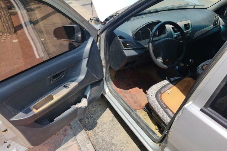 Used FAW Xiali 2012 N3 1.0L Sedan Base Model Driver Seat