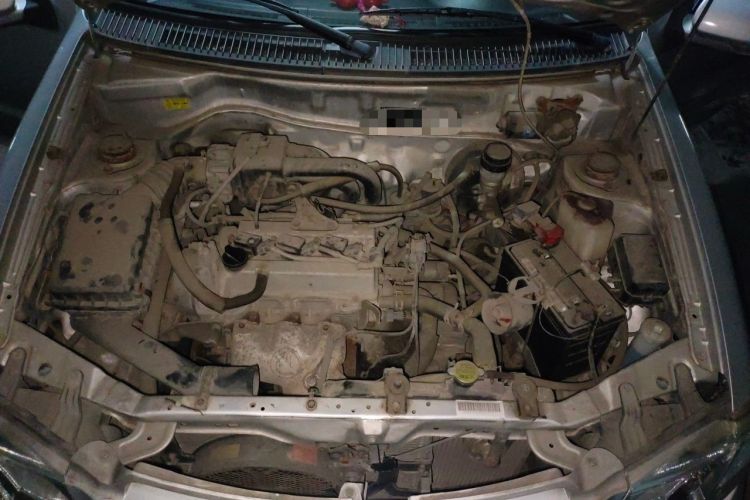 Used FAW Xiali 2012 N3 1.0L Sedan Comfort Model Engine Bay