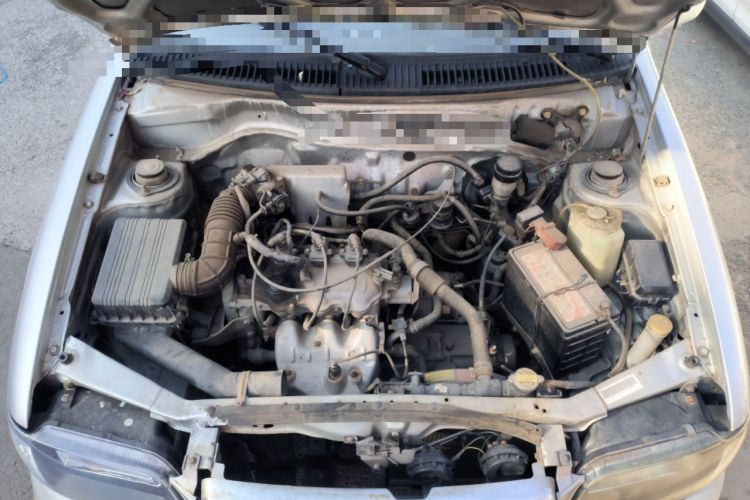Used FAW Xiali 2012 N3 1.0L Hatchback – Practical Model Engine Bay