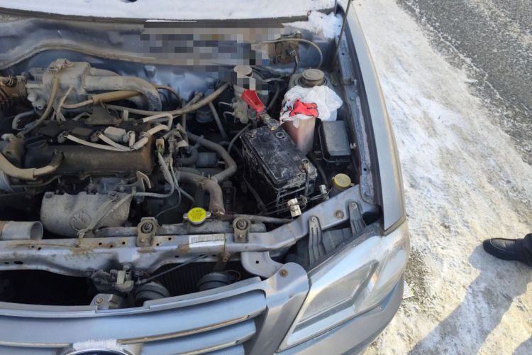 Used FAW Xiali 2012 N3 1.0L Sedan - Practical Model Engine Bay Left