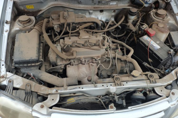 Used FAW Xiali 2012 N3 1.0L Sedan Base Model Engine Bay