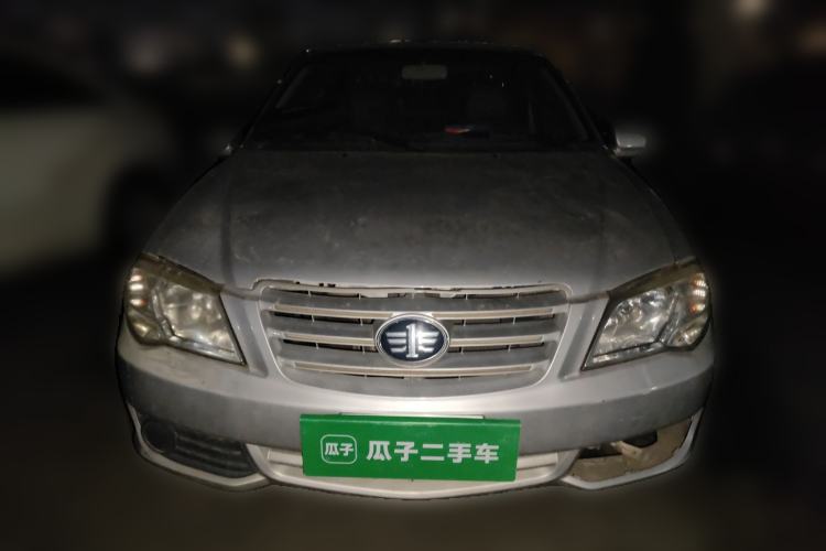 Used FAW Xiali 2012 N3 1.0L Sedan - Practical Model Front