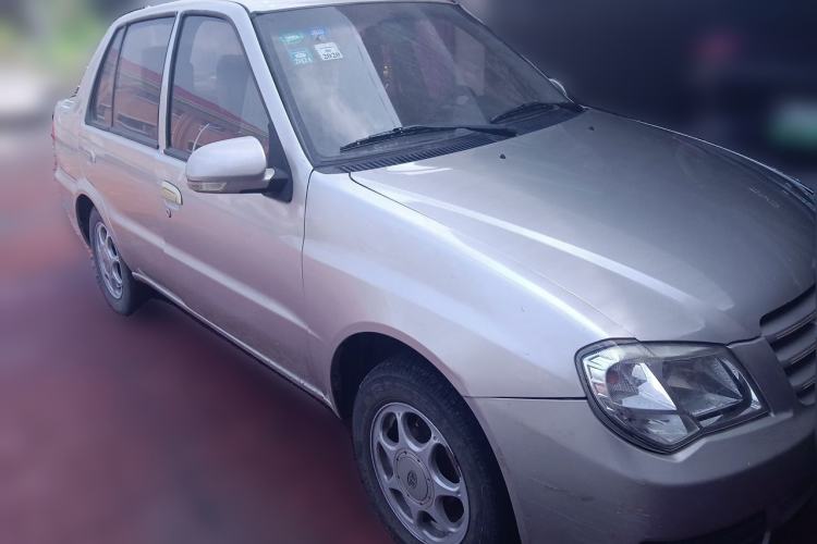 Used FAW Xiali 2012 N3 1.0L Sedan Comfort Model Front Right 45 Deg