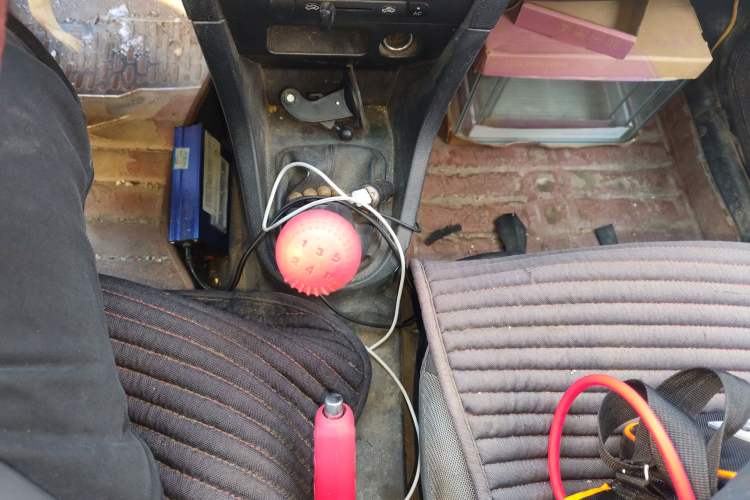 Used FAW Xiali 2012 N3 1.0L Sedan - Practical Model Gear Lever