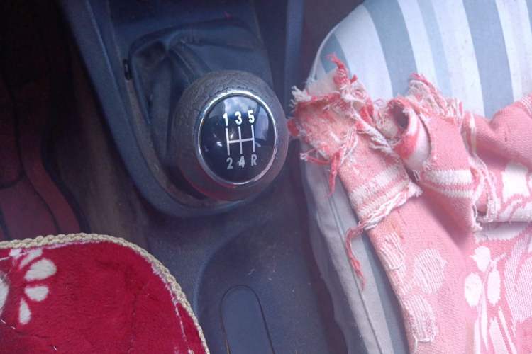 Used FAW Xiali 2012 N3 1.0L Sedan Comfort Model Gear Lever