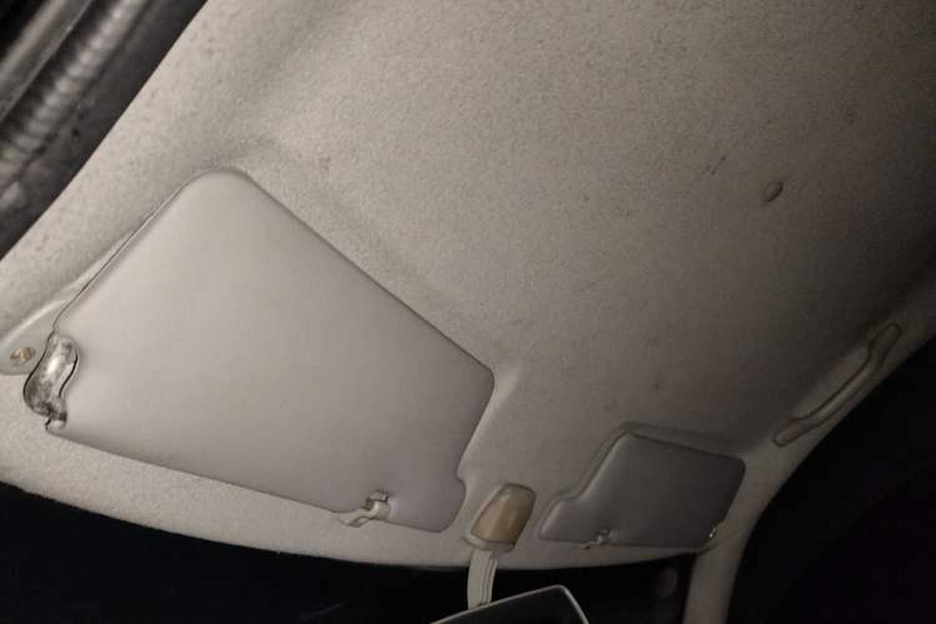 Used FAW Xiali 2012 N3 1.0L Sedan - Practical Model Headliner