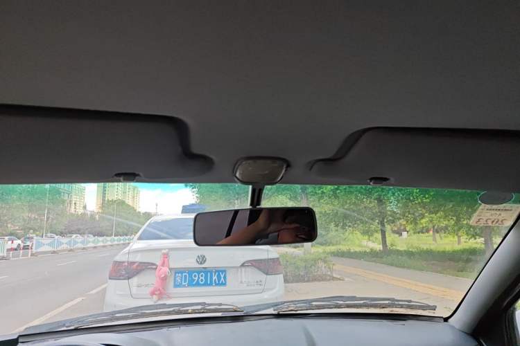 Used FAW Xiali 2012 N3 1.0L Sedan - Practical Model Headliner